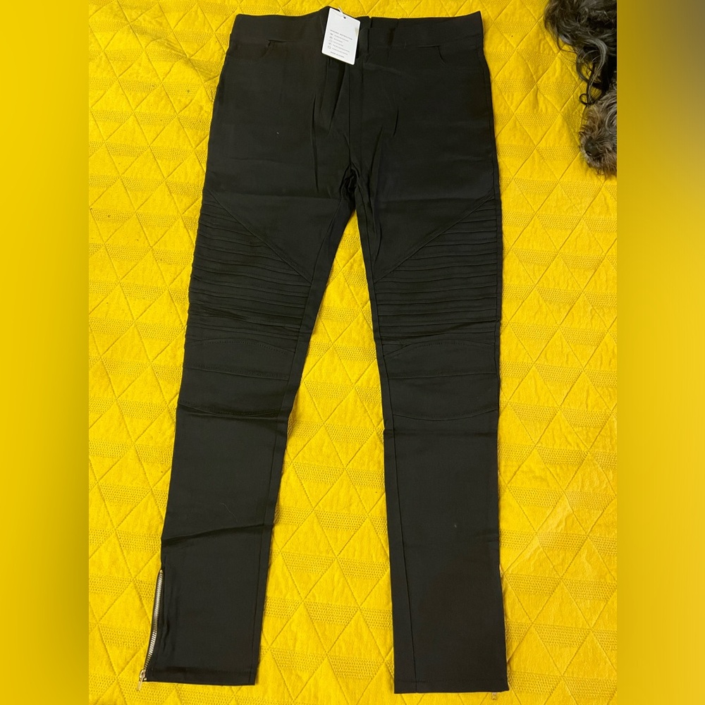 New moto biker leggings. High waisted and stretchy. Poly blend, gold zipper@hem